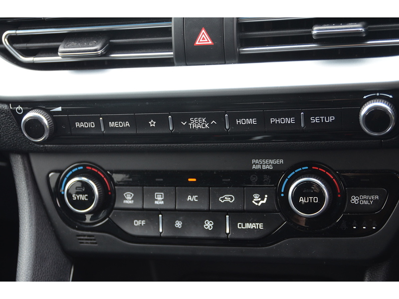 Kia Niro 1.6 GDi 2 SUV 5dr Petrol Hybrid DCT Euro 6 (s/s) (139 bhp) | R/CAM|APPLE|CRUISE|PRIVACY - U10932