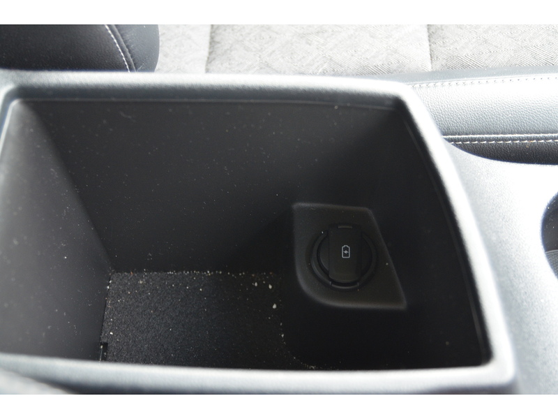 Kia Niro 1.6 GDi 2 SUV 5dr Petrol Hybrid DCT Euro 6 (s/s) (139 bhp) | R/CAM|APPLE|CRUISE|PRIVACY - U10932