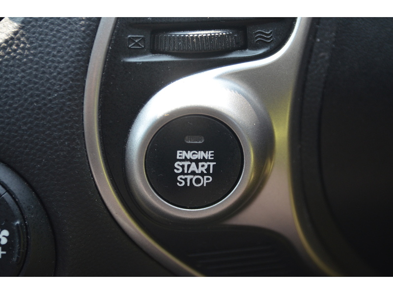 Hyundai ix35 2.0 CRDi Premium SUV 5dr Diesel Manual 4WD Euro 5 (134 bhp) | P/ROOF|H/SEATS|CRUISE|B/TOOTH - U10933