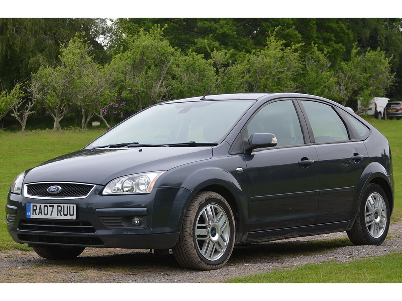 Ford Focus 1.6 Ghia Hatchback 5dr Petrol Automatic (184 g/km, 99 bhp) | AUTO|LOW MILEAGE|ULEZ - U10934
