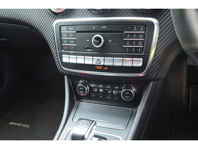 Mercedes-Benz A Class 2.0 A45 AMG (Premium) Hatchback 5dr Petrol SpdS DCT 4MATIC Euro 6 (s/s) (381 ps) | PAN - U10935