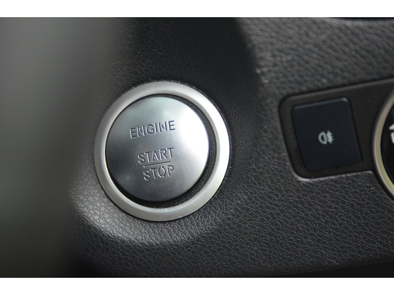 Mercedes-Benz A Class 2.0 A45 AMG (Premium) Hatchback 5dr Petrol SpdS DCT 4MATIC Euro 6 (s/s) (381 ps) | PAN - U10935