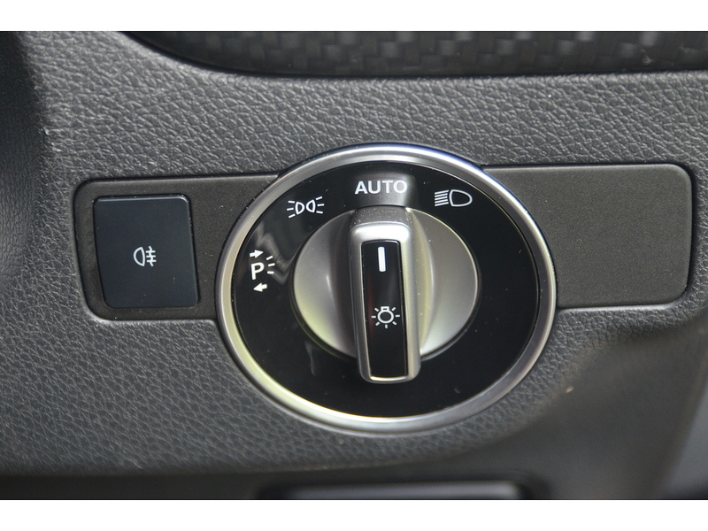 Mercedes-Benz A Class 2.0 A45 AMG (Premium) Hatchback 5dr Petrol SpdS DCT 4MATIC Euro 6 (s/s) (381 ps) | PAN - U10935