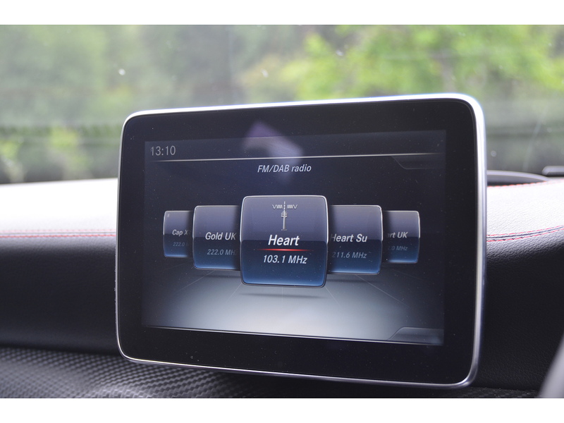 Mercedes-Benz A Class 2.0 A45 AMG (Premium) Hatchback 5dr Petrol SpdS DCT 4MATIC Euro 6 (s/s) (381 ps) | PAN - U10935