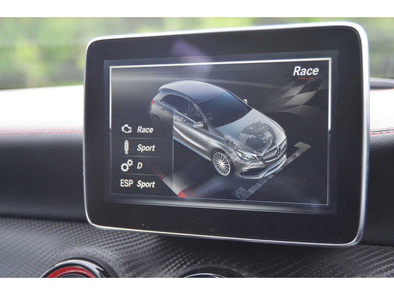 Mercedes-Benz A Class 2.0 A45 AMG (Premium) Hatchback 5dr Petrol SpdS DCT 4MATIC Euro 6 (s/s) (381 ps) | PAN - U10935