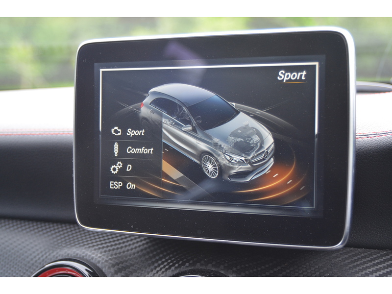 Mercedes-Benz A Class 2.0 A45 AMG (Premium) Hatchback 5dr Petrol SpdS DCT 4MATIC Euro 6 (s/s) (381 ps) | PAN - U10935