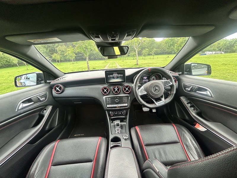 Mercedes-Benz A Class 2.0 A45 AMG (Premium) Hatchback 5dr Petrol SpdS DCT 4MATIC Euro 6 (s/s) (381 ps) | PAN - U10935