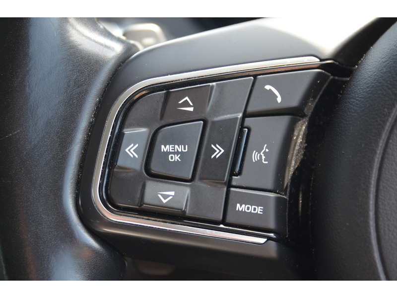 Jaguar F-PACE 2.0 D180 Prestige SUV 5dr Diesel Auto AWD Euro 6 (s/s) (180 ps) | H/SEATS|R/CAM|CRUISE|NAV - U10936