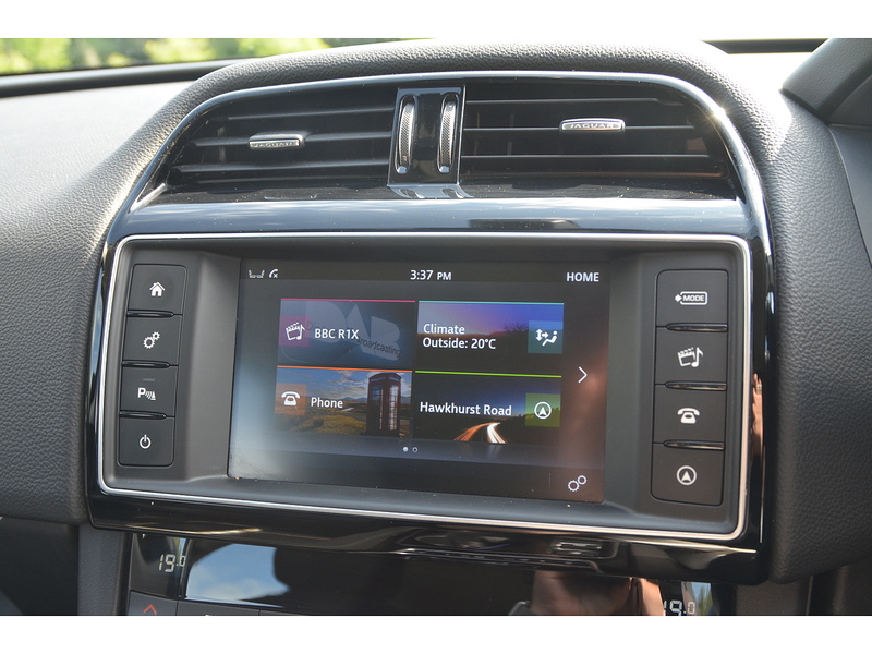 Jaguar F-PACE 2.0 D180 Prestige SUV 5dr Diesel Auto AWD Euro 6 (s/s) (180 ps) | H/SEATS|R/CAM|CRUISE|NAV - U10936