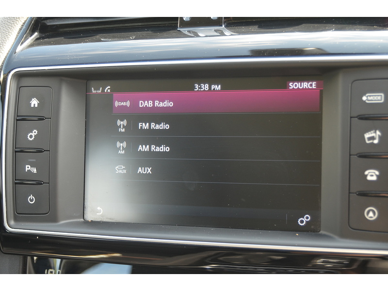 Jaguar F-PACE 2.0 D180 Prestige SUV 5dr Diesel Auto AWD Euro 6 (s/s) (180 ps) | H/SEATS|R/CAM|CRUISE|NAV - U10936