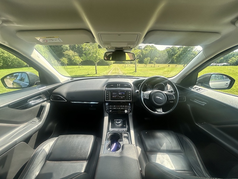 Jaguar F-PACE 2.0 D180 Prestige SUV 5dr Diesel Auto AWD Euro 6 (s/s) (180 ps) | H/SEATS|R/CAM|CRUISE|NAV - U10936