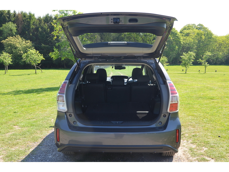 Toyota Prius+ 1.8 VVT-h Excel MPV 5dr Petrol Hybrid CVT Euro 6 (s/s) (136 ps) - U10948