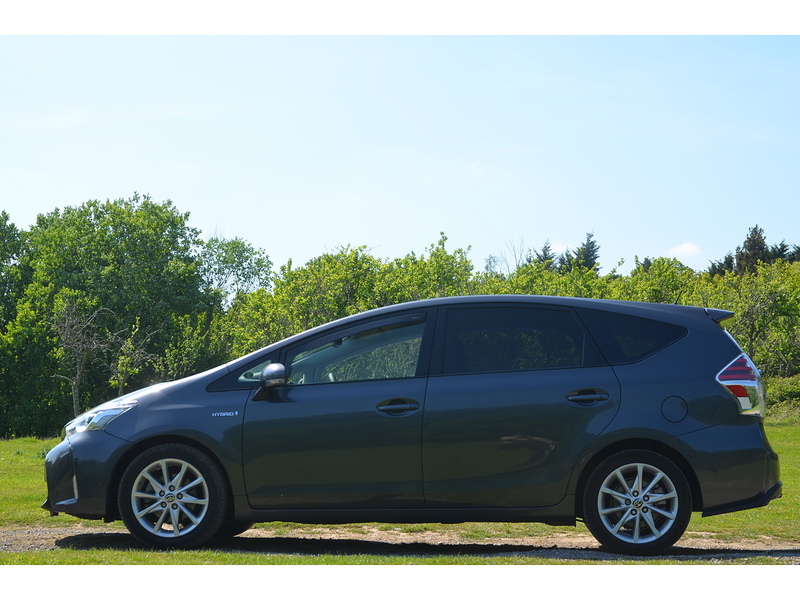 Toyota Prius+ 1.8 VVT-h Excel MPV 5dr Petrol Hybrid CVT Euro 6 (s/s) (136 ps) - U10948