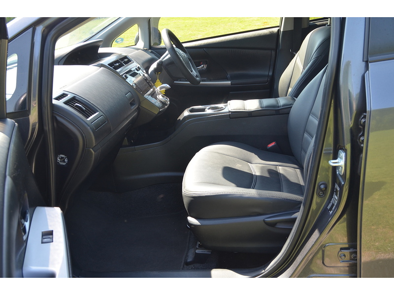 Toyota Prius+ 1.8 VVT-h Excel MPV 5dr Petrol Hybrid CVT Euro 6 (s/s) (136 ps) - U10948