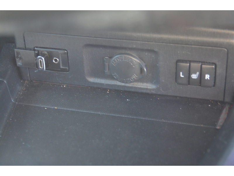 Toyota Prius+ 1.8 VVT-h Excel MPV 5dr Petrol Hybrid CVT Euro 6 (s/s) (136 ps) - U10948