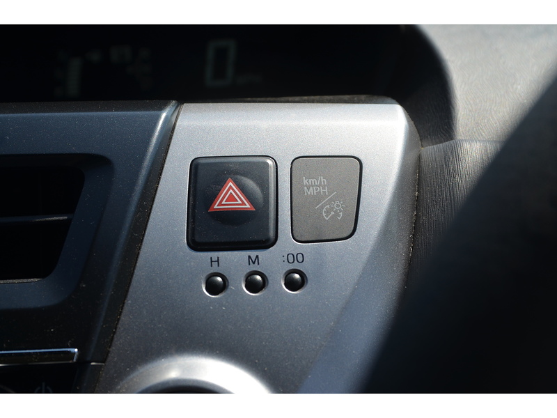 Toyota Prius+ 1.8 VVT-h Excel MPV 5dr Petrol Hybrid CVT Euro 6 (s/s) (136 ps) - U10948