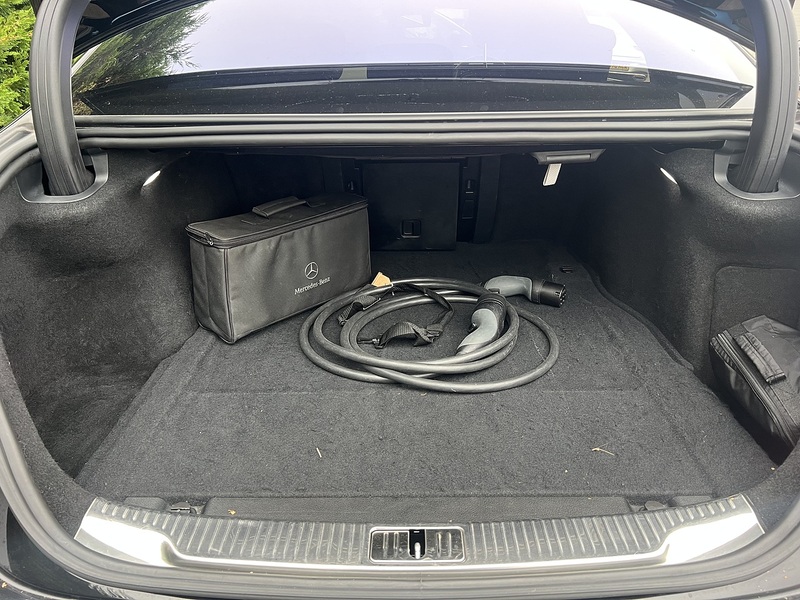 Mercedes-Benz S Class 3.0 S580Le V6 28.6kWh AMG Line (Premium) Saloon 4dr Petrol Plug-in Hybrid G-Tronic+ Euro 6 (s/s) - U10950