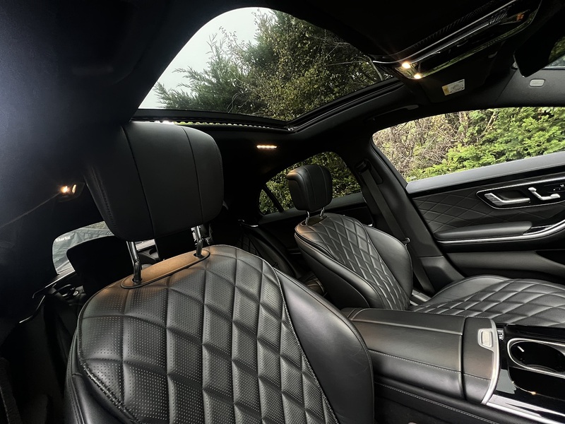 Mercedes-Benz S Class 3.0 S580Le V6 28.6kWh AMG Line (Premium) Saloon 4dr Petrol Plug-in Hybrid G-Tronic+ Euro 6 (s/s) - U10950