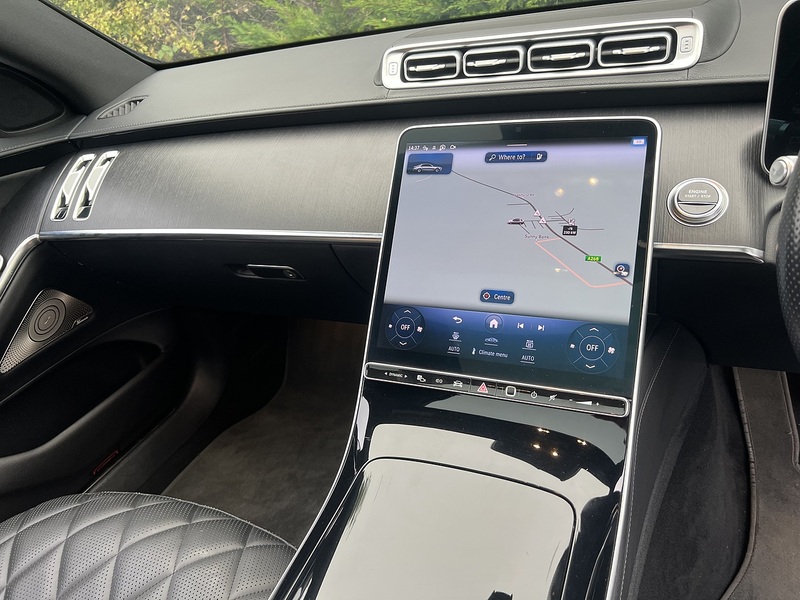 Mercedes-Benz S Class 3.0 S580Le V6 28.6kWh AMG Line (Premium) Saloon 4dr Petrol Plug-in Hybrid G-Tronic+ Euro 6 (s/s) - U10950