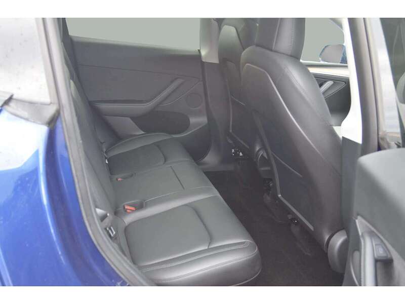 Tesla Model Y (Dual Motor) Long Range SUV 5dr Electric Auto 4WDE (384 bhp) | PAN ROOF|PRIVACY|VAT Q|1 OWNER - U10956