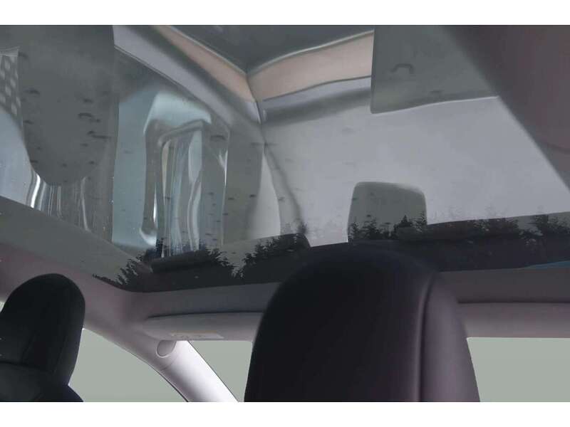 Tesla Model Y (Dual Motor) Long Range SUV 5dr Electric Auto 4WDE (384 bhp) | PAN ROOF|PRIVACY|VAT Q|1 OWNER - U10956