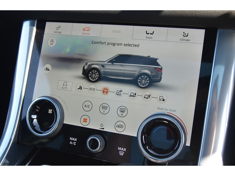 Land Rover Range Rover Sport 2.0 P400e 13.1kWh HSE Silver SUV 5dr Petrol Plug-in Hybrid Auto 4WD Euro 6 (s/s) (404 ps) | 1 FORMER - U10957