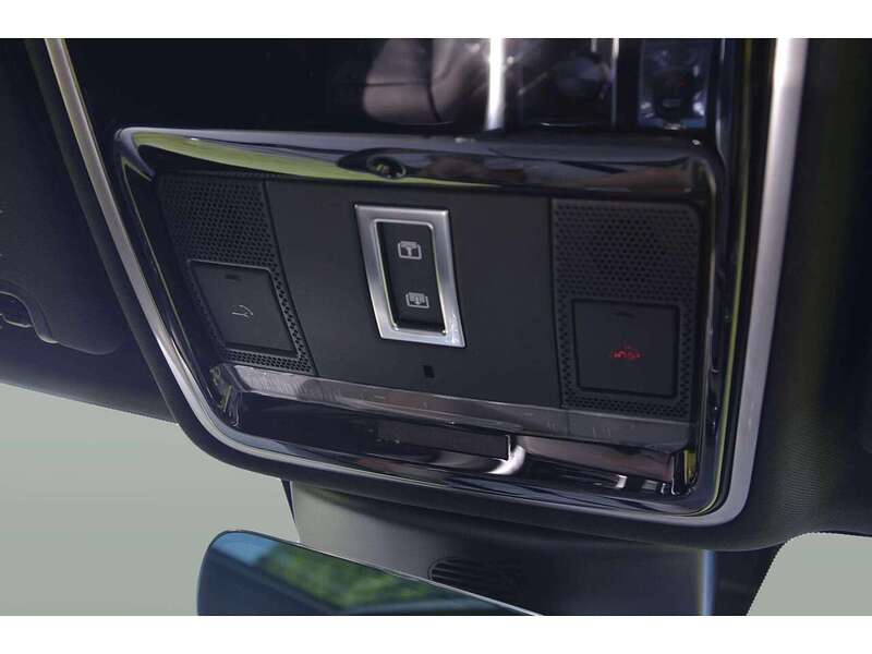 Land Rover Range Rover Sport 2.0 P400e 13.1kWh HSE Silver SUV 5dr Petrol Plug-in Hybrid Auto 4WD Euro 6 (s/s) (404 ps) | 1 FORMER - U10957