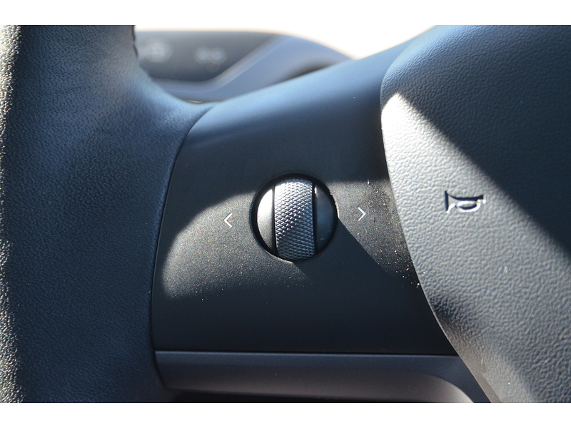 Tesla Model 3 (Dual Motor) Long Range Saloon 4dr Electric Auto 4WDE (346 ps) | PAN ROOF|R/CAM|1 OWNER|VAT Q - U10960