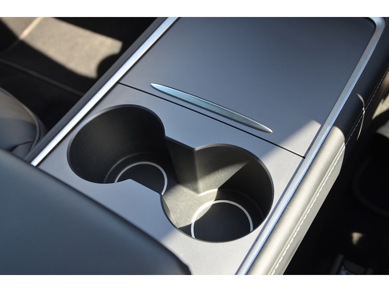 Tesla Model 3 (Dual Motor) Long Range Saloon 4dr Electric Auto 4WDE (346 ps) | PAN ROOF|R/CAM|1 OWNER|VAT Q - U10960