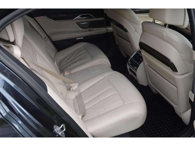 BMW 7 Series 3.0 730d M Sport Saloon 4dr Diesel Auto xDrive Euro 6 (s/s) (265 ps) | PRIVACY|H/SEATS |R/CAM|CRUISE - U10963