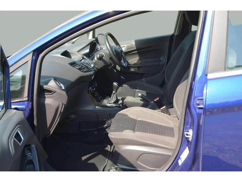 Ford Fiesta 1.0T EcoBoost Zetec Hatchback 5dr Petrol Manual Euro 6 (s/s) (100 ps) - U10966