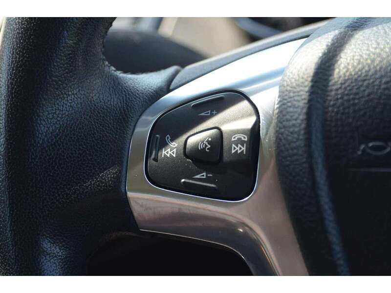 Ford Fiesta 1.0T EcoBoost Zetec Hatchback 5dr Petrol Manual Euro 6 (s/s) (100 ps) - U10966