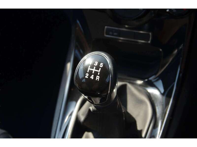 Ford Fiesta 1.0T EcoBoost Zetec Hatchback 5dr Petrol Manual Euro 6 (s/s) (100 ps) - U10966