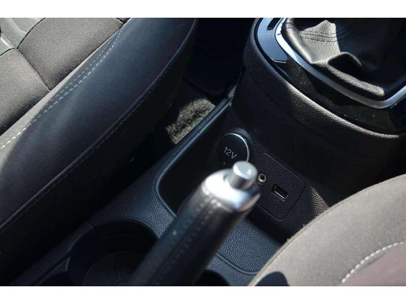 Ford Fiesta 1.0T EcoBoost Zetec Hatchback 5dr Petrol Manual Euro 6 (s/s) (100 ps) - U10966