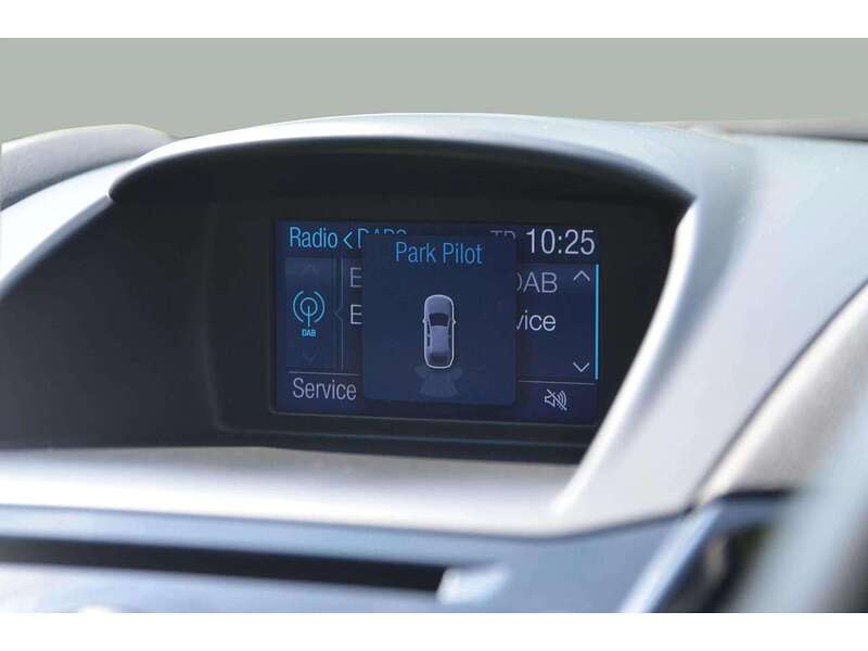 Ford Fiesta 1.0T EcoBoost Zetec Hatchback 5dr Petrol Manual Euro 6 (s/s) (100 ps) - U10966