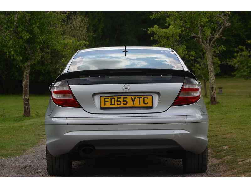 Mercedes-Benz C Class 1.8 C160 Kompressor Sport Edition Coupe 2dr Petrol Manual (183 g/km, 122 bhp) | CRUISE|A/C|MOT - U10967