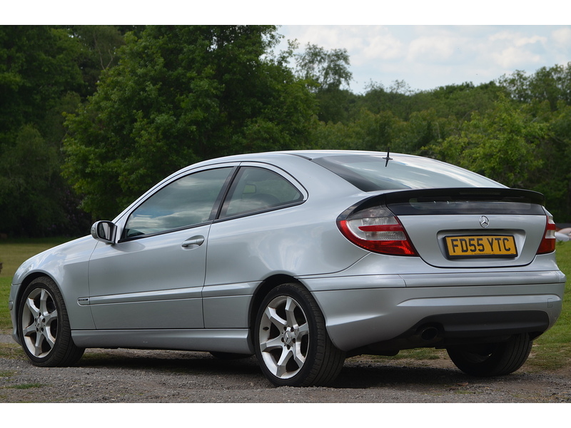 Mercedes-Benz C Class 1.8 C160 Kompressor Sport Edition Coupe 2dr Petrol Manual (183 g/km, 122 bhp) | CRUISE|A/C|MOT - U10967