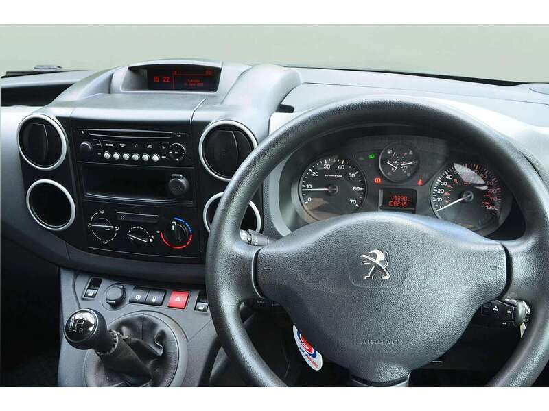 Peugeot Partner 1.6 BlueHDi 854 SE Panel Van 5dr Diesel Manual L1 (112 g/km, 97.64 bhp) | NO VAT|SERVICED AT 106K - U10970