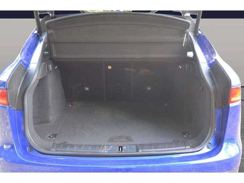 Jaguar F-PACE 2.0 D165 Prestige SUV 5dr Diesel Manual Euro 6 (s/s) (163 ps) | H/SEATS|R/CAM|CRUISE|NAV - U10971