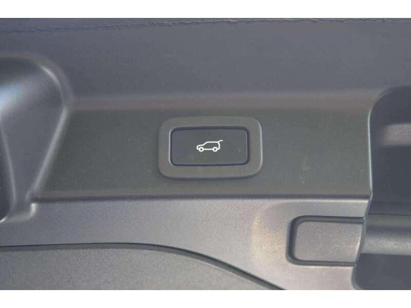 Jaguar F-PACE 2.0 D165 Prestige SUV 5dr Diesel Manual Euro 6 (s/s) (163 ps) | H/SEATS|R/CAM|CRUISE|NAV - U10971