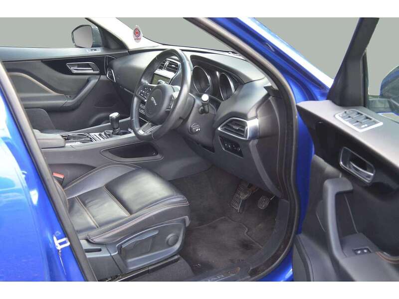 Jaguar F-PACE 2.0 D165 Prestige SUV 5dr Diesel Manual Euro 6 (s/s) (163 ps) | H/SEATS|R/CAM|CRUISE|NAV - U10971