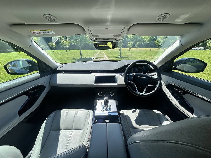 Land Rover Range Rover Evoque 1.5 P300e 12.2kWh S SUV 5dr Petrol Plug-in Hybrid Auto 4WD Euro 6 (s/s) (309 ps) | PRIVACY|H/SEATS|1 - U10977