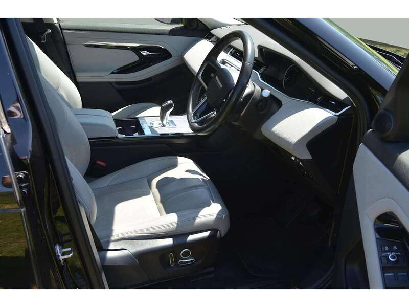 Land Rover Range Rover Evoque 1.5 P300e 12.2kWh S SUV 5dr Petrol Plug-in Hybrid Auto 4WD Euro 6 (s/s) (309 ps) | PRIVACY|H/SEATS|1 - U10977