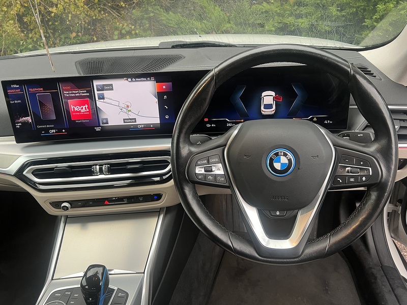 BMW i4 40 83.9kWh Sport Gran Coupe 5dr Electric Auto eDrive (340 ps) | 1 FORMER KEEPER|VAT QUALIFYING - U10982