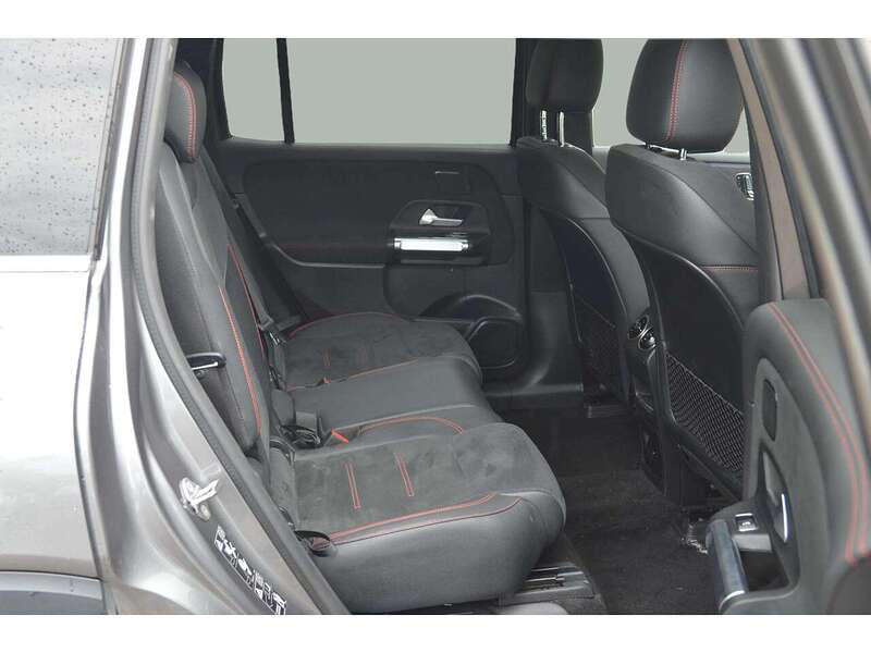 Mercedes-Benz EQB  - U10984