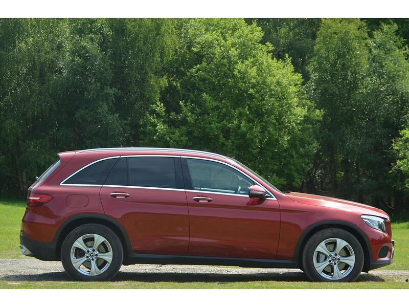 Mercedes-Benz GLC 2.1 GLC220d Sport (Premium) SUV 5dr Diesel G-Tronic 4MATIC Euro 6 (s/s) (170 ps) | - U10985