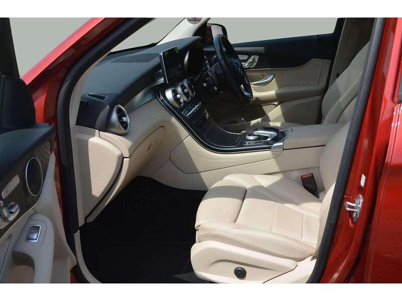 Mercedes-Benz GLC 2.1 GLC220d Sport (Premium) SUV 5dr Diesel G-Tronic 4MATIC Euro 6 (s/s) (170 ps) | - U10985