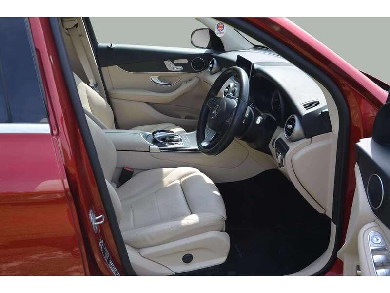 Mercedes-Benz GLC 2.1 GLC220d Sport (Premium) SUV 5dr Diesel G-Tronic 4MATIC Euro 6 (s/s) (170 ps) | - U10985