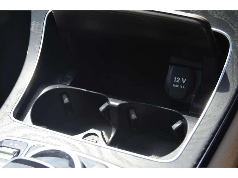 Mercedes-Benz GLC 2.1 GLC220d Sport (Premium) SUV 5dr Diesel G-Tronic 4MATIC Euro 6 (s/s) (170 ps) | - U10985