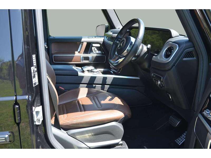 Mercedes-Benz G Class 2.9 G350d AMG Line SUV 5dr Diesel G-Tronic+ 4MATIC Euro 6 (s/s) (286 ps) | TOW - U10987